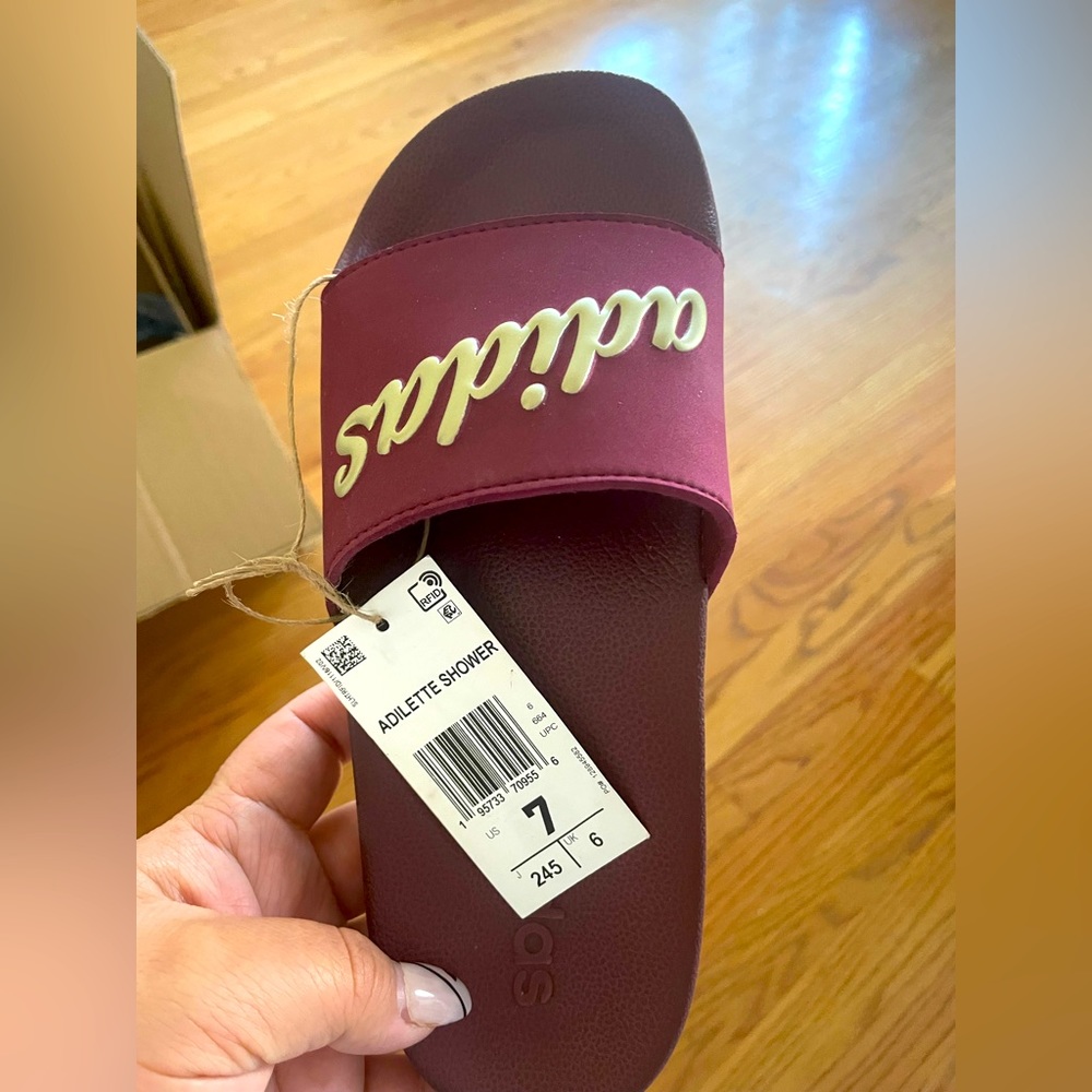 Size 7 Adidas Adilette shower slides